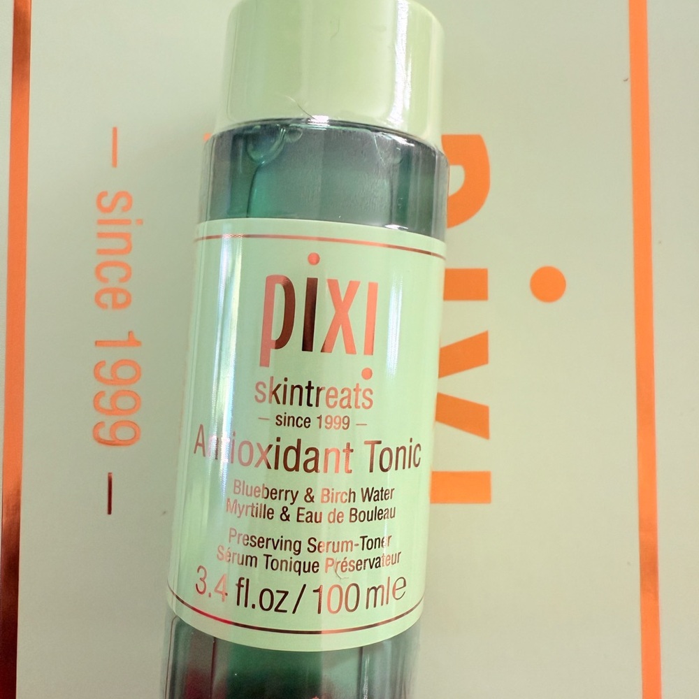 Pixi Antioxidant Tonic with Green and Orange Accents 100ml